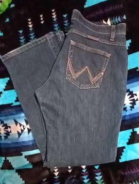 Wrangler Q-Baby No Gap Waistband Woman's Jeans